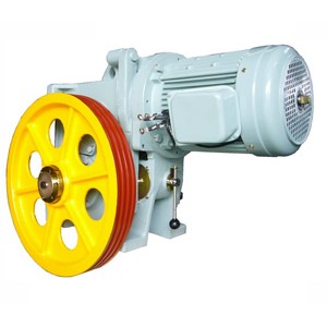 MAQUINA TRACCION 10HP 60M 520*12*4V